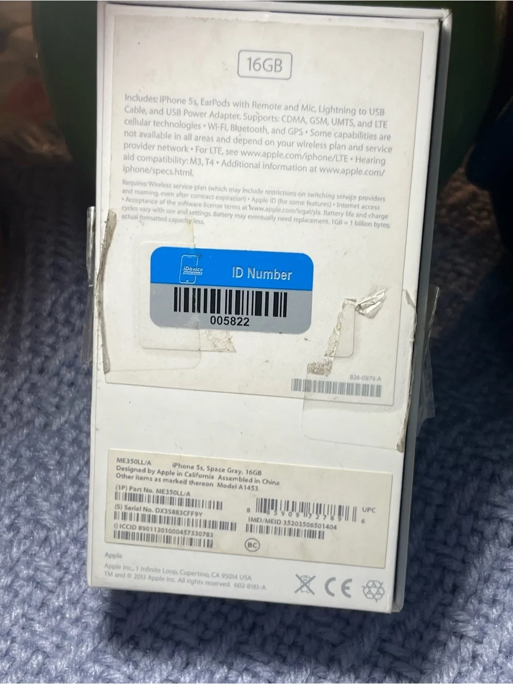 Apple iPhone SE Black with Original White Box
